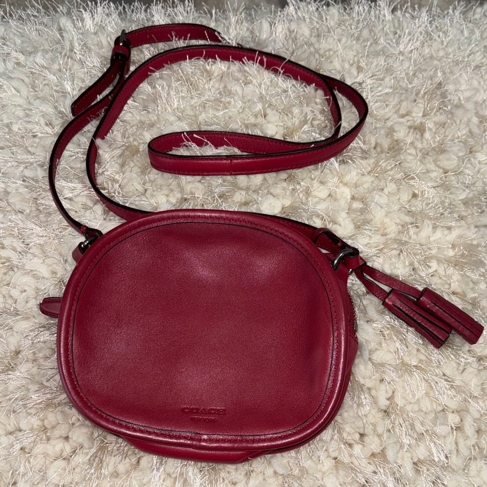 Coach Burgundy Leather Crossbody Vintage Bag Like New!